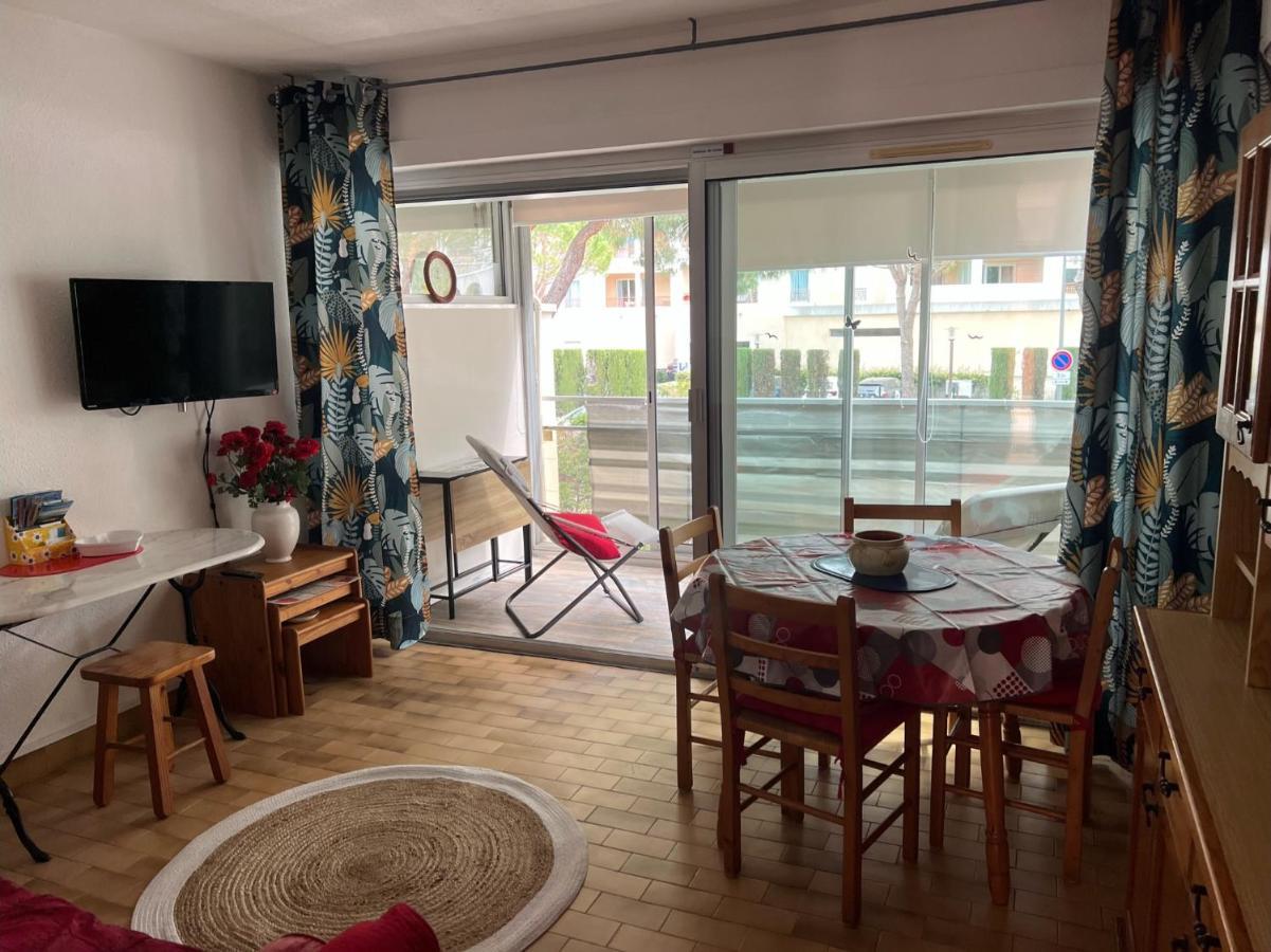 T2 Avec Veranda Et Piscine A Mandelieu La Napoule Eksteriør billede